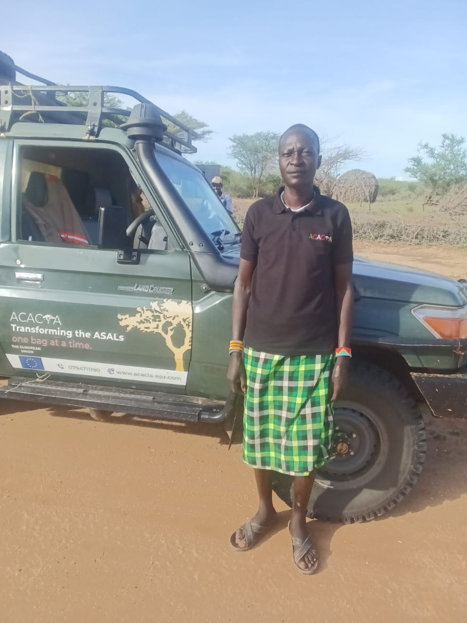 Acacia EPZ field vehicle transporting gum from the field