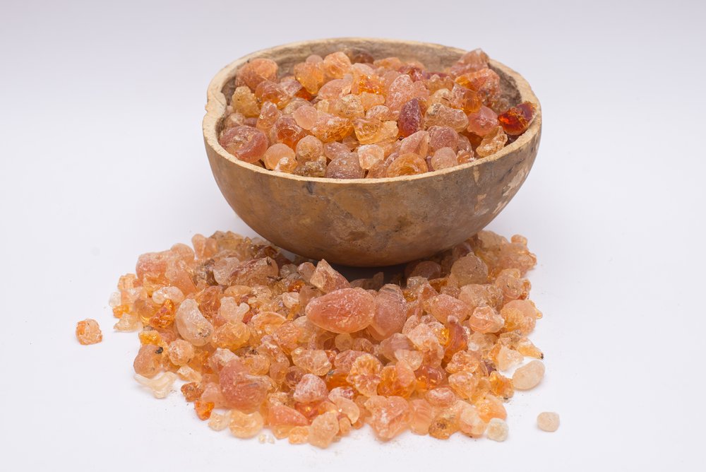 White to pale yellow Hashaab (Kordofan quality) gum arabic tears